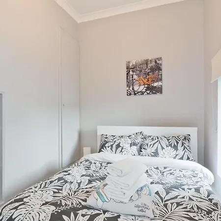 Lovely Self Contained 1-bed In Rathmines *
