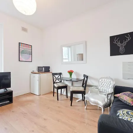 Lovely Self Contained 1-bed In Rathmines * Dublin